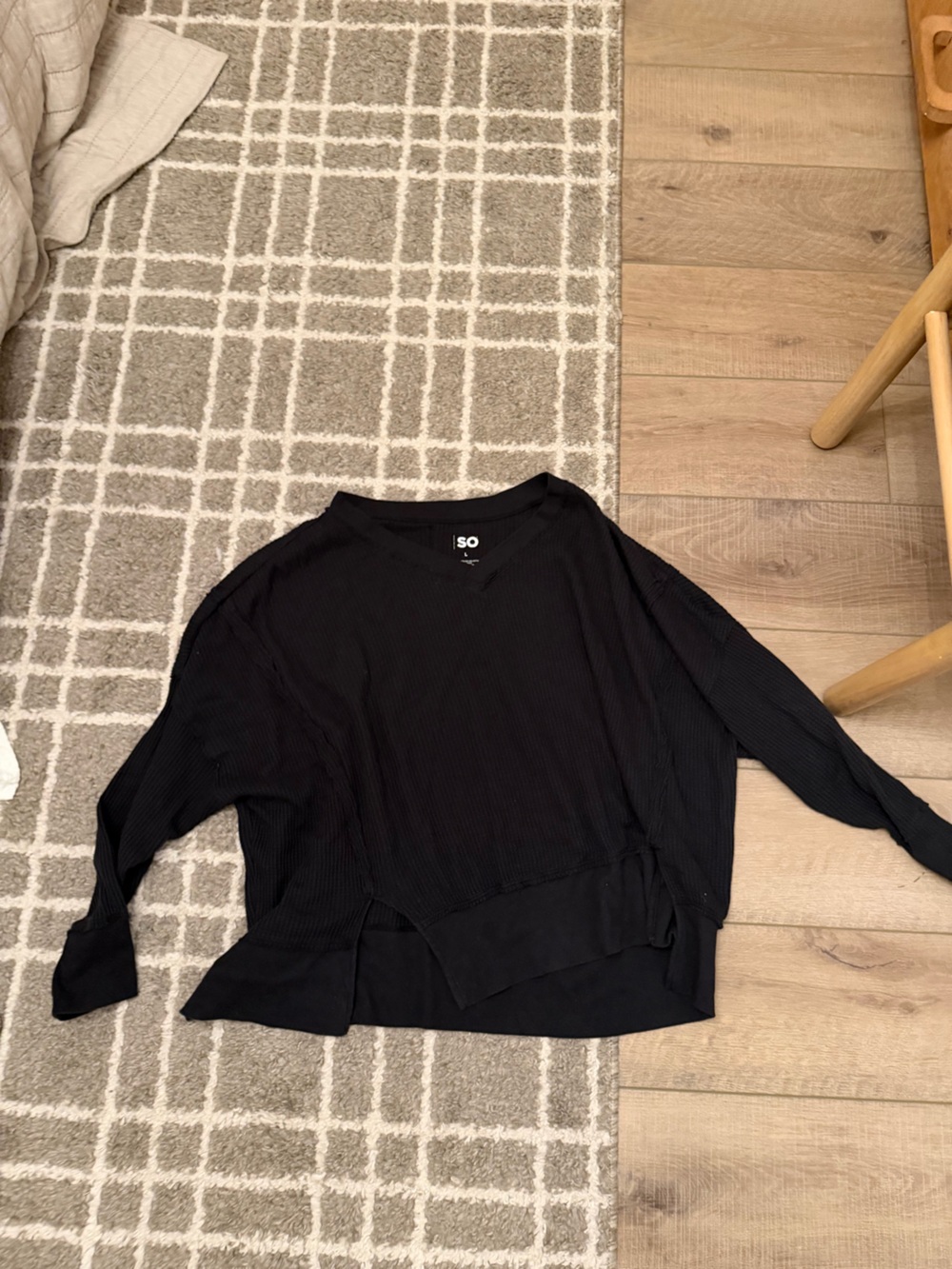 SO Black Ribbed V-Neck Long Sleeve Top